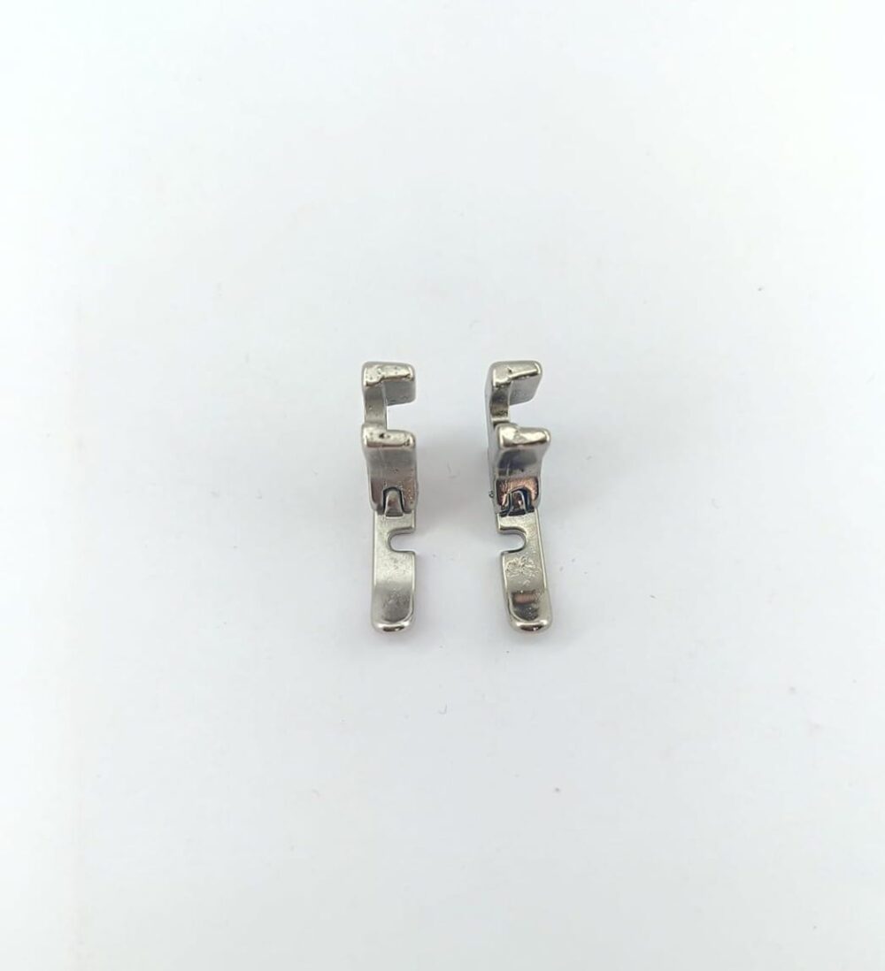 Right left  preesser foot for domicts