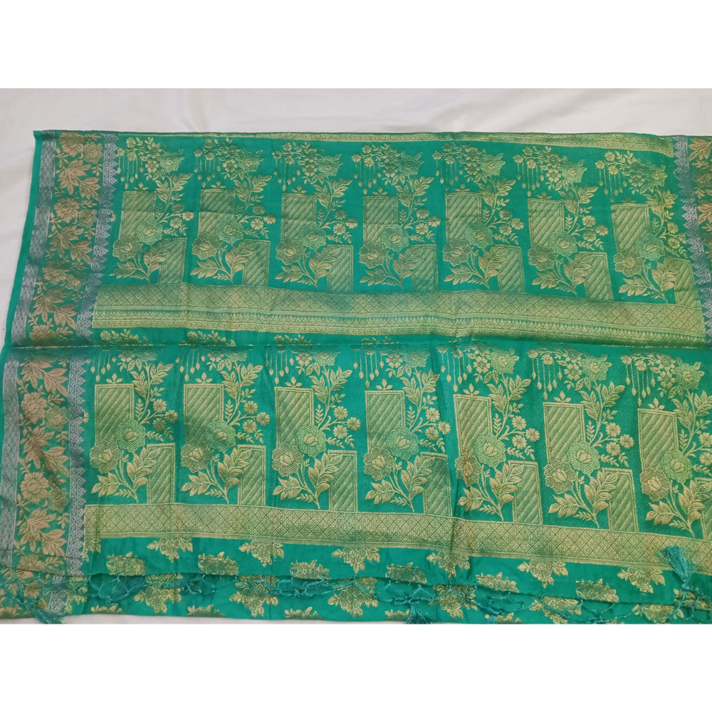 Untitled design (29) Premium Banarasi Soft Silk Saree with Rich Zari Weaving & Tassels