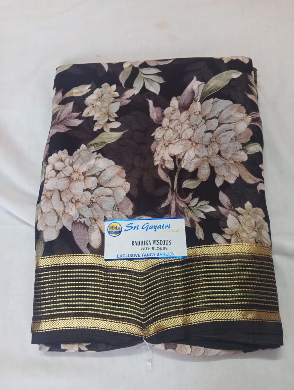 Radhika Viscose Floral Print Saree – With Blouse